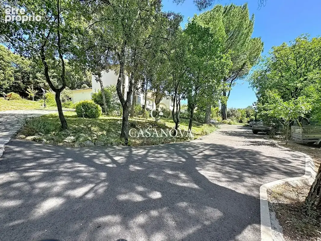 Proche de Gignac Deux habitations, appartement indépendant, deux piscines dans un cadre privilégié. - photo 18