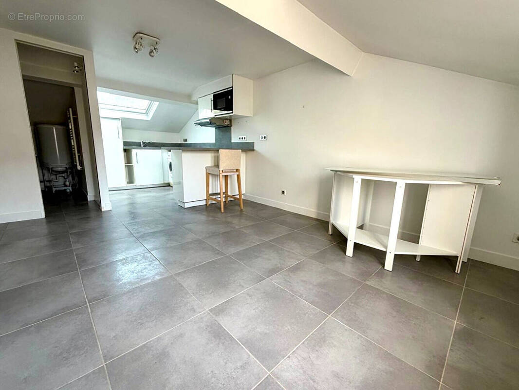 Appartement à CORBEIL-ESSONNES