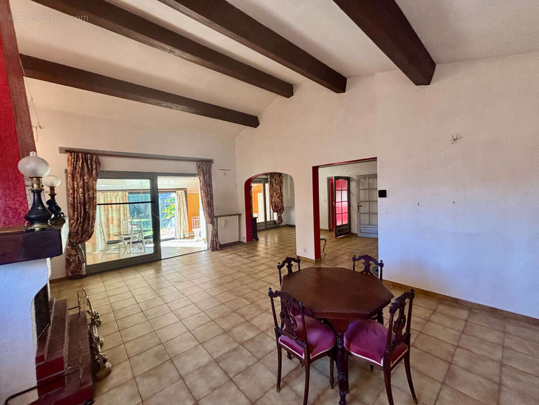 Maison à SAINT-CYPRIEN