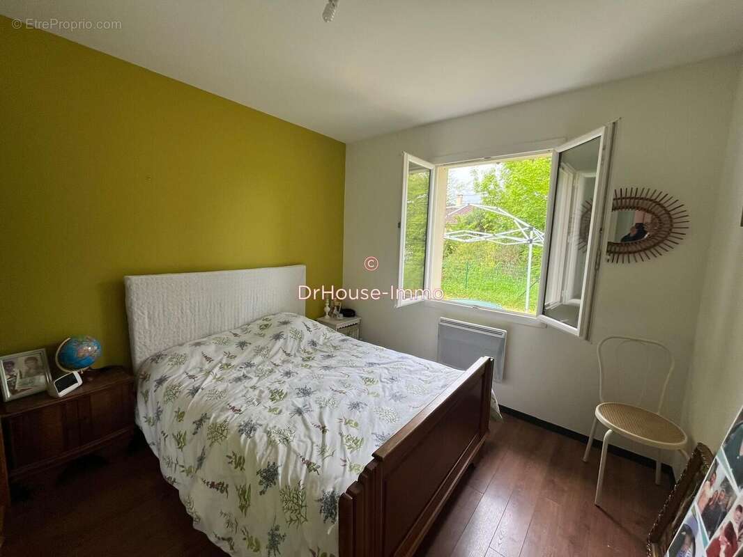 Maison à SAINT-LAURENT-DES-VIGNES