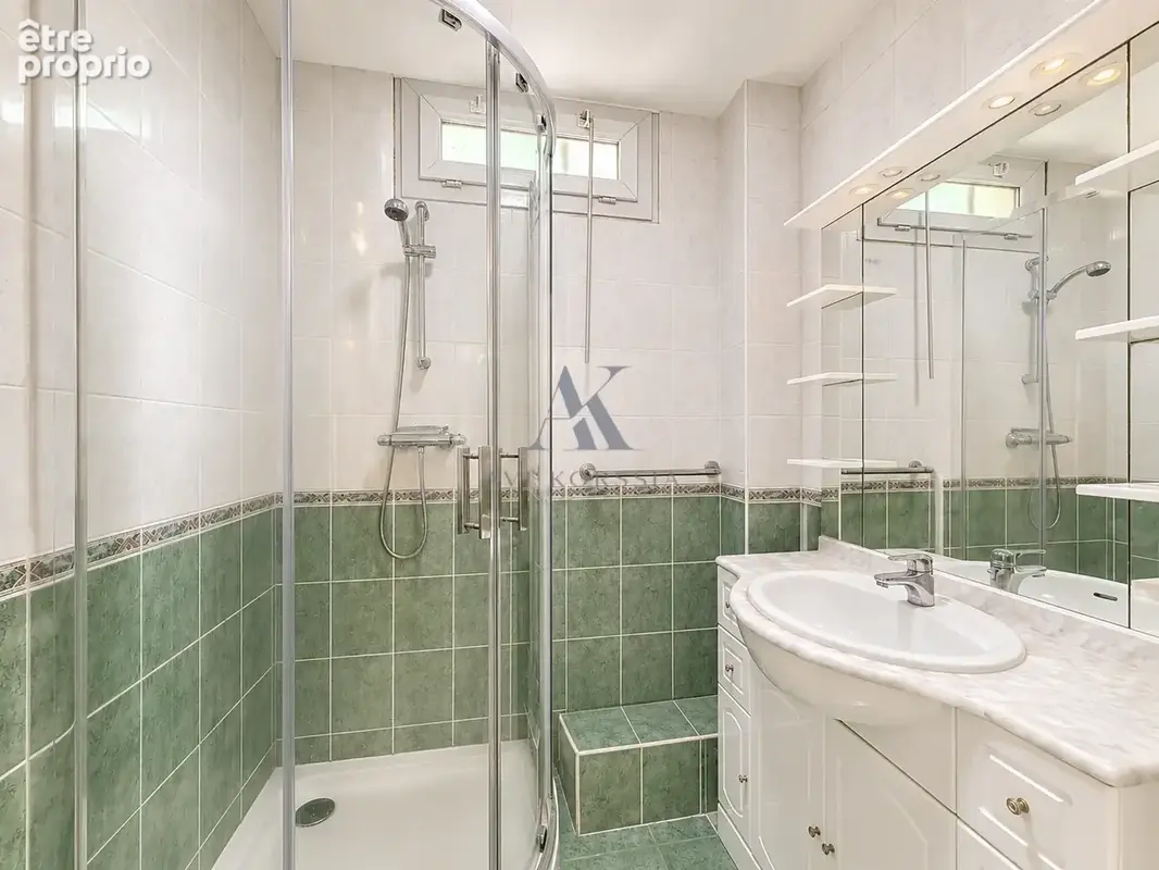 Villeurbanne   Appartement T3 71 m2 avec potentiel T4, parking et cave - photo 7