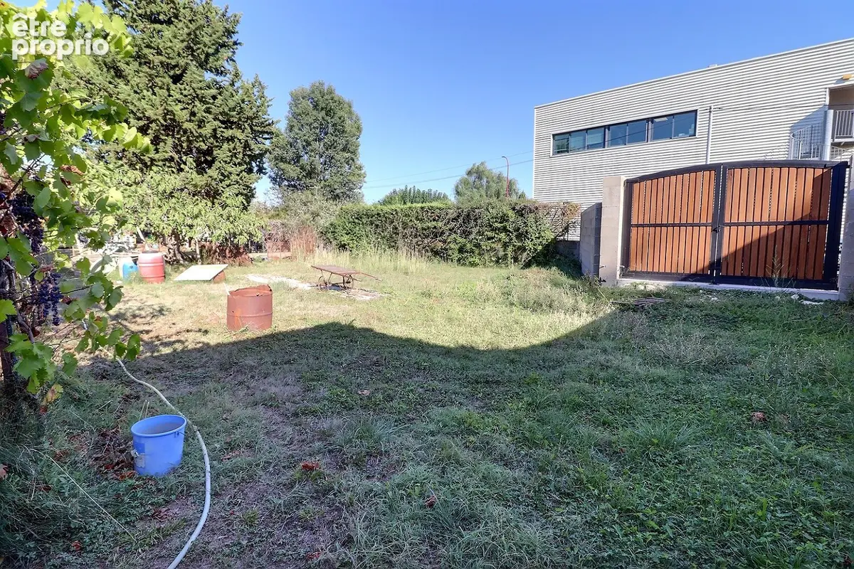 Terrain 411m² à entraigues-sur-la-sorgue - photo 3