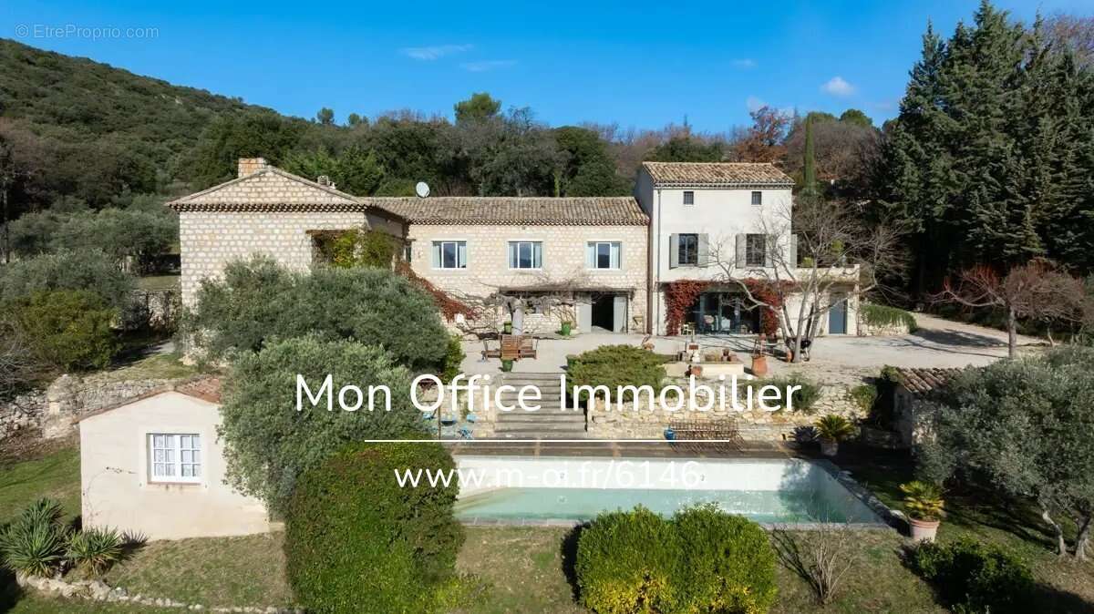 Maison à LOURMARIN