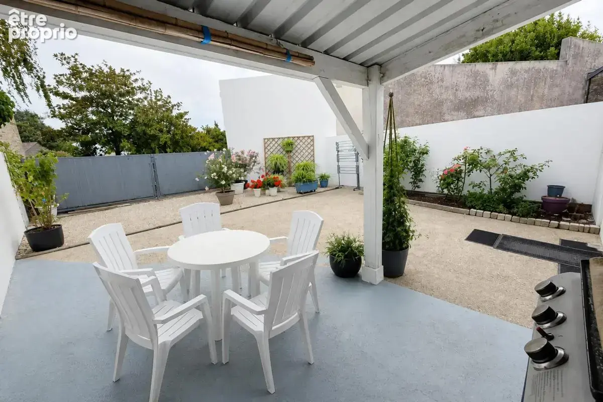 Maison de 5 pièces de 220 m² à Les Portes du Coglais - photo 13