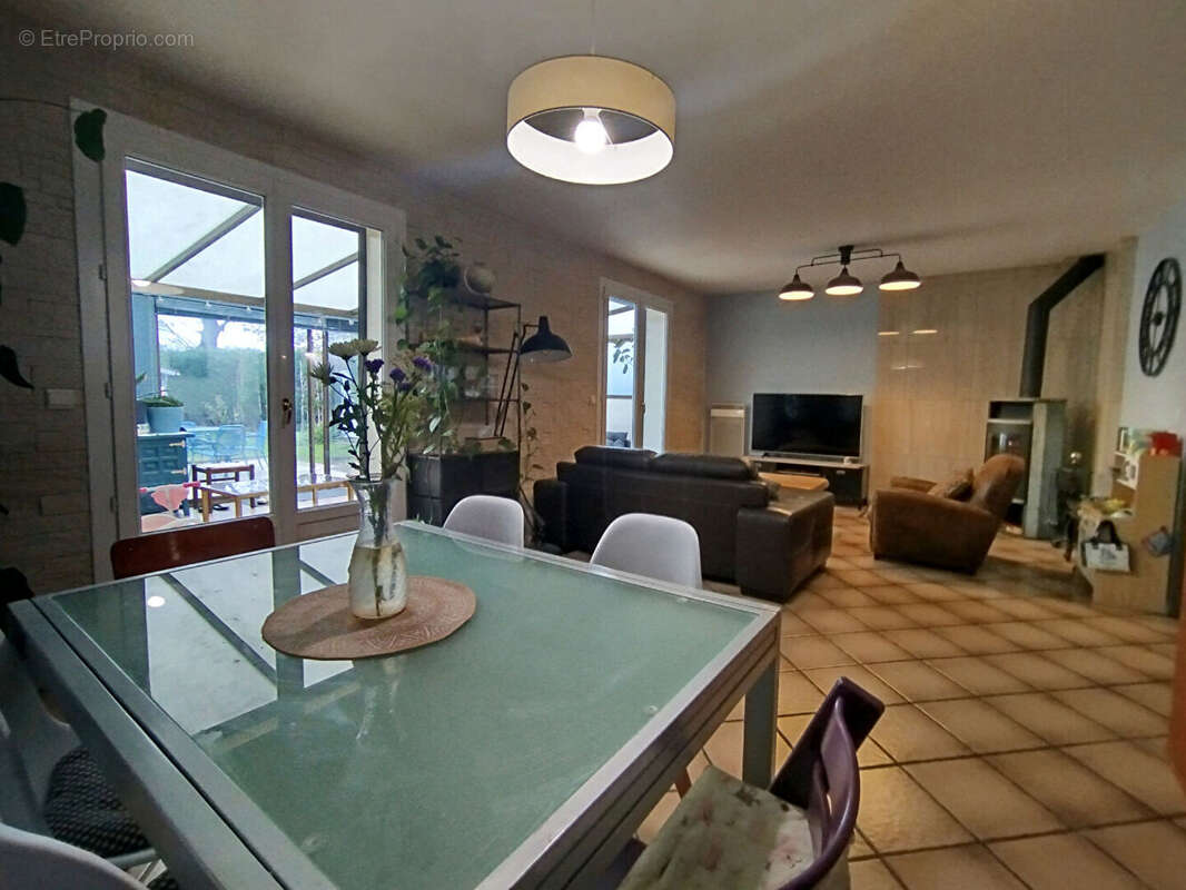 Maison à SAINT-MARTIN-LE-NOEUD