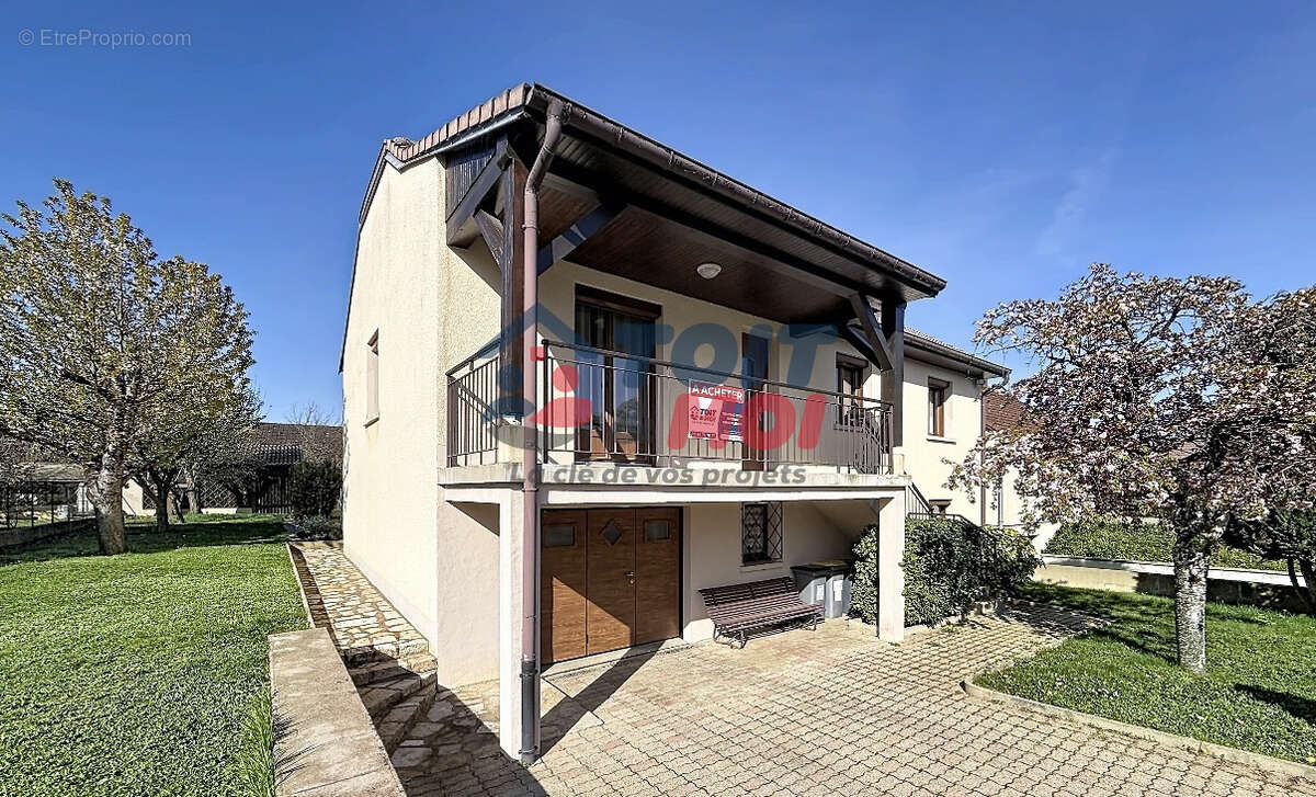 Maison à FROTEY-LES-VESOUL