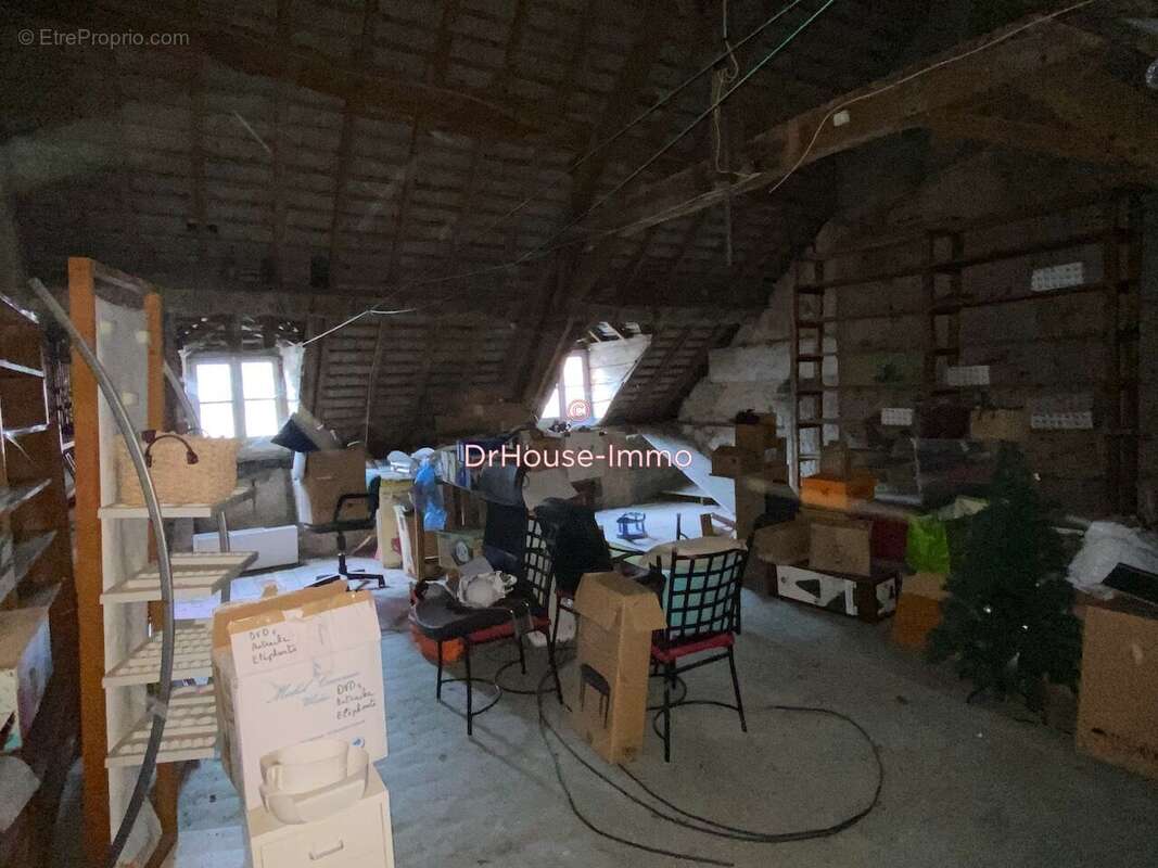 Maison à LORMES