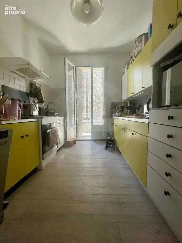 Appartement T4 de 77 m² avec terrasse filante - Quartier du Théatre de Sète - photo 5
