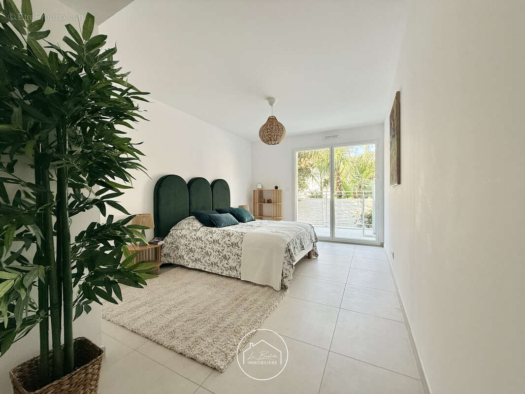 Appartement à MARSEILLE-8E