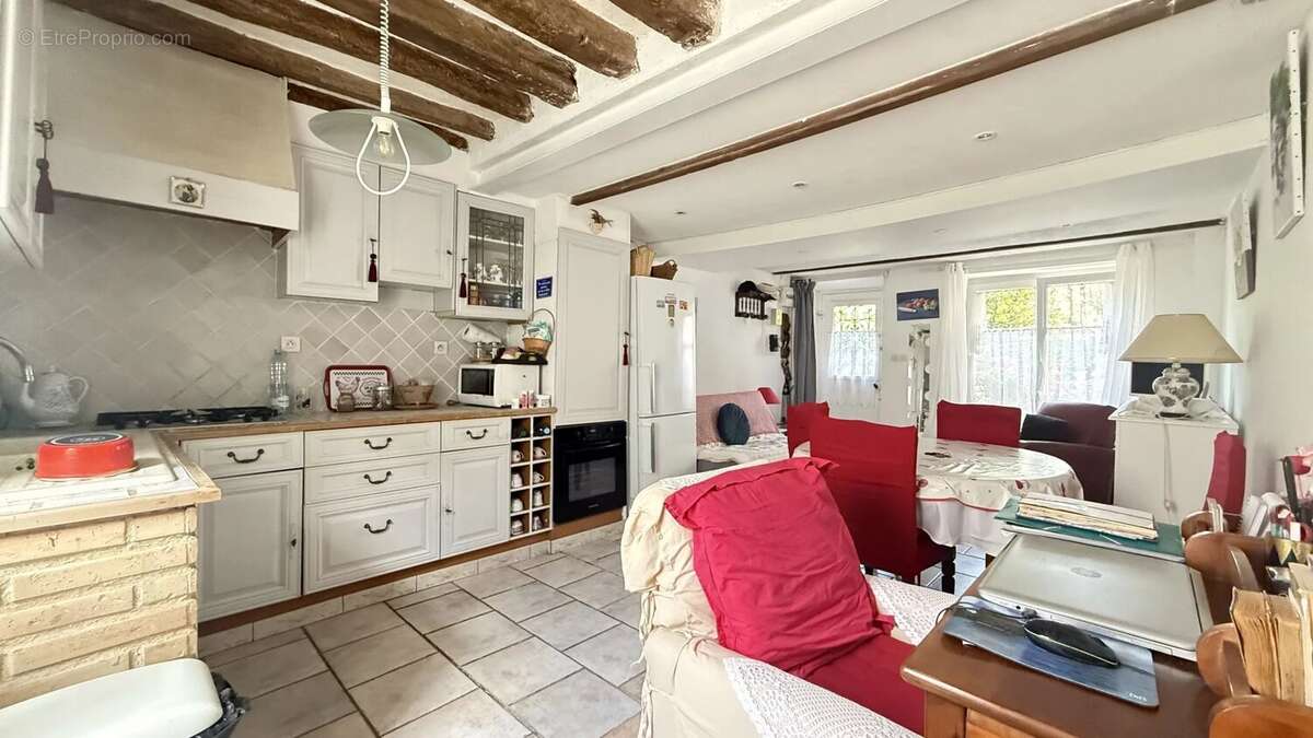 Maison 4 pièces de 84m² - photo 3