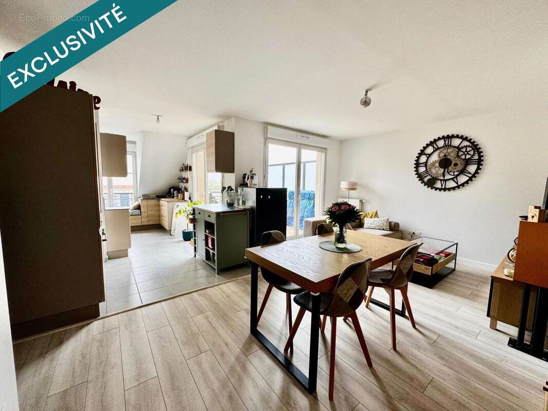 Appartement 71 m² à Jouars-Pontchartrain  - photo 2