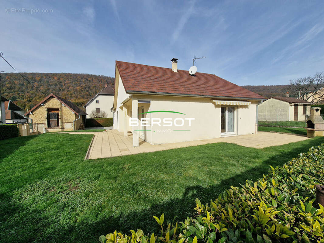 Maison à BRANNE