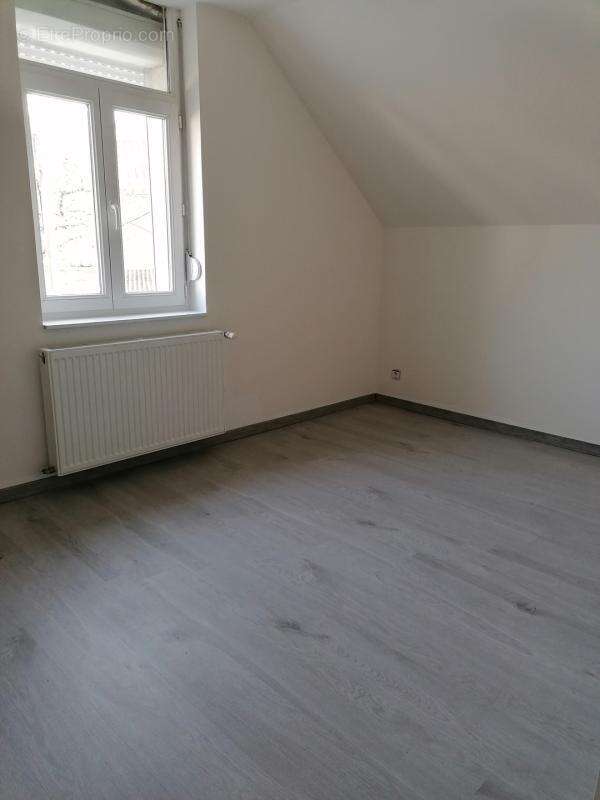 Maison à SAINT-QUENTIN