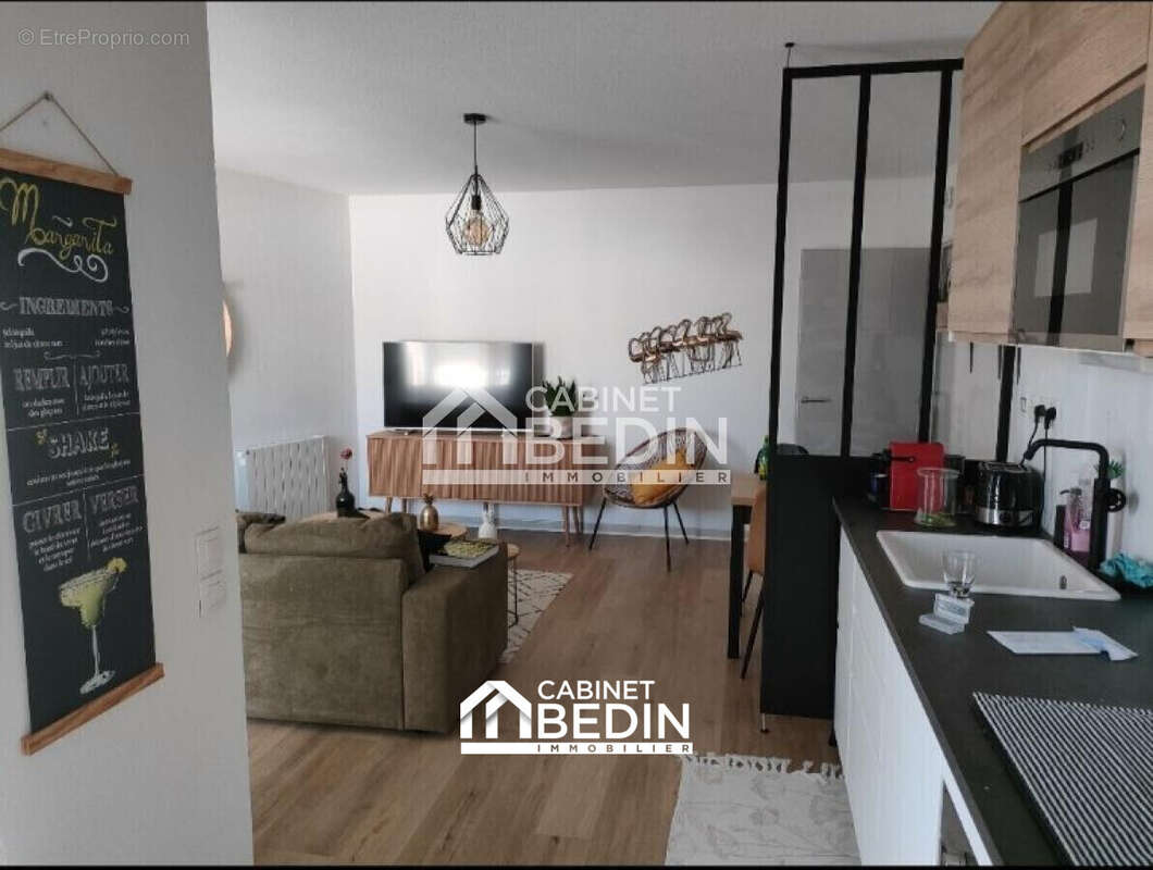 Appartement 56 m² à Saint-Medard-En-Jalles  - photo 2