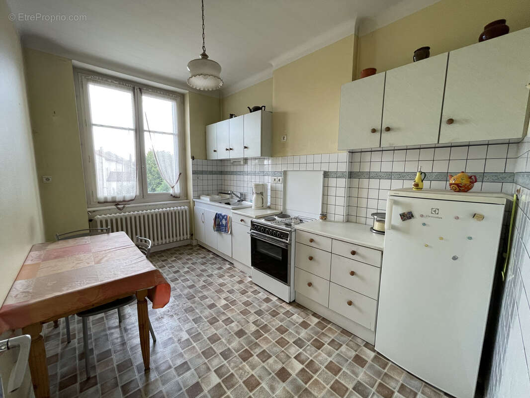 Maison en pierre mitoyenne Sainte-Sigolène - photo 8