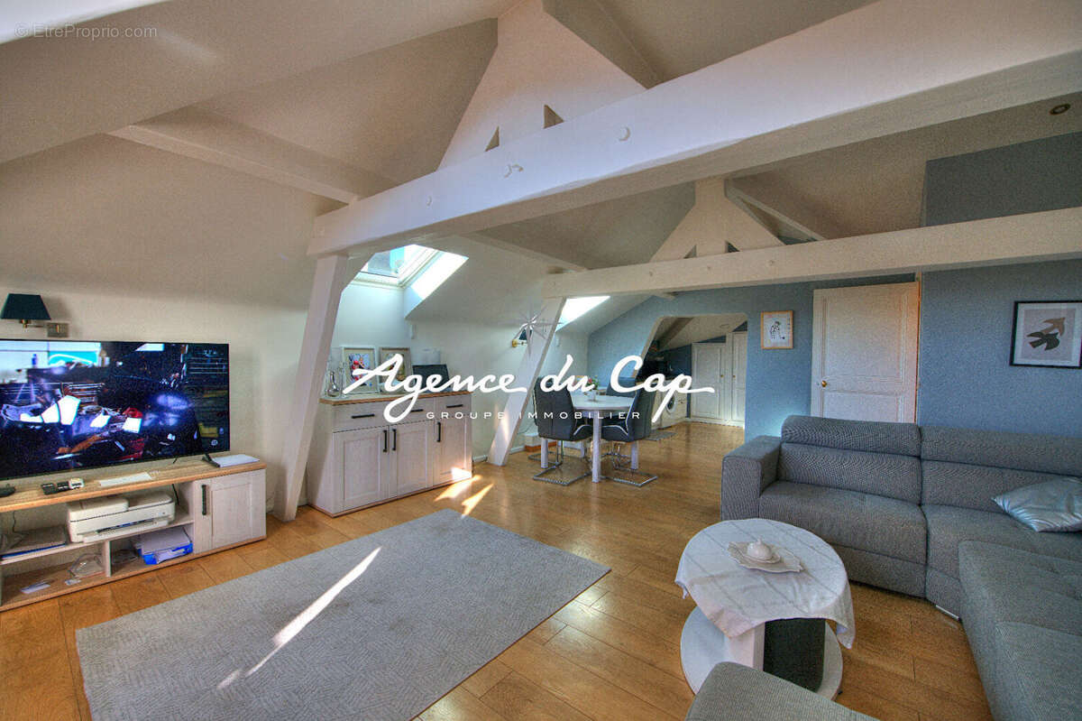 Appartement à SAINT-RAPHAEL