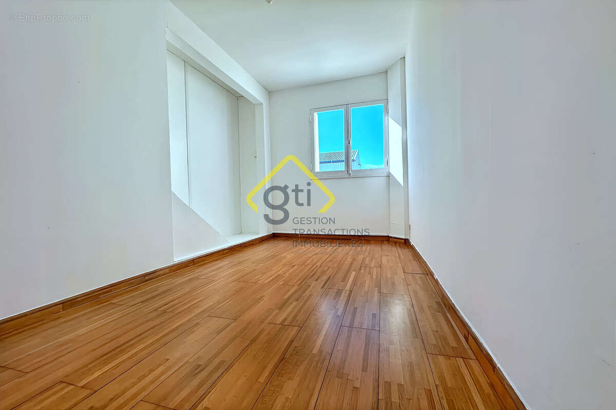 Maison à SAINT-DENIS