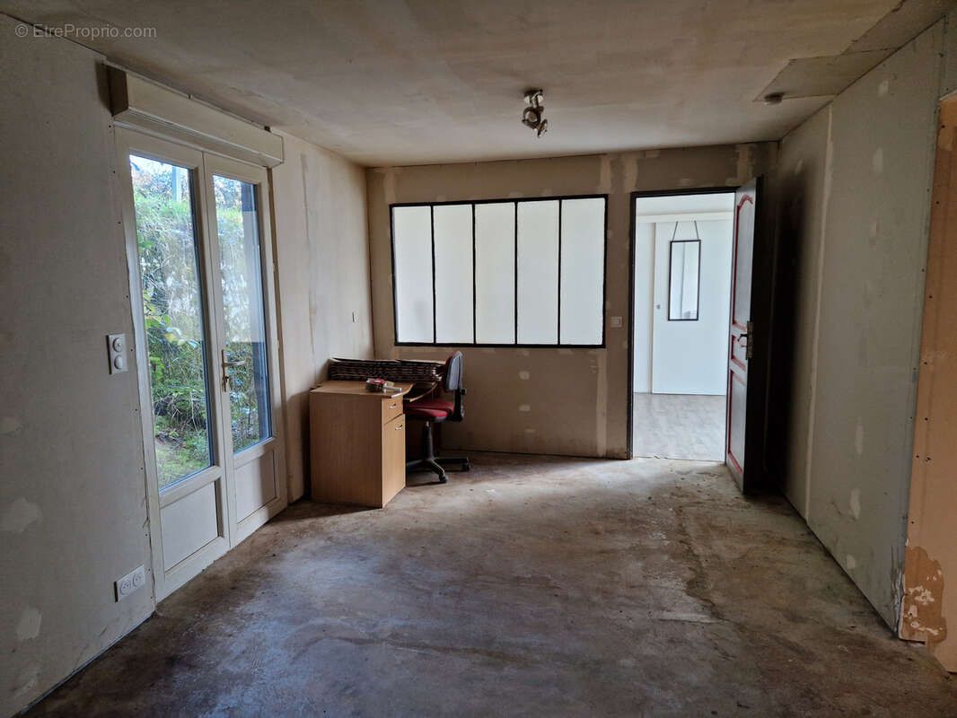 Maison à SAINT-LEGER-DU-BOIS