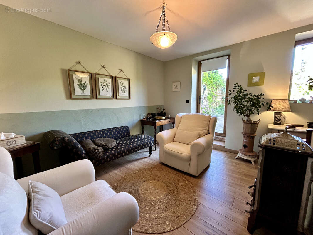 Maison à BEAUMONT-DE-LOMAGNE