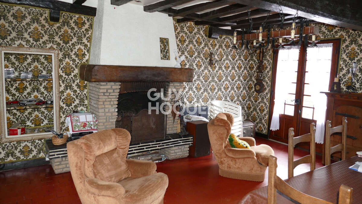 Maison à CONIE-MOLITARD