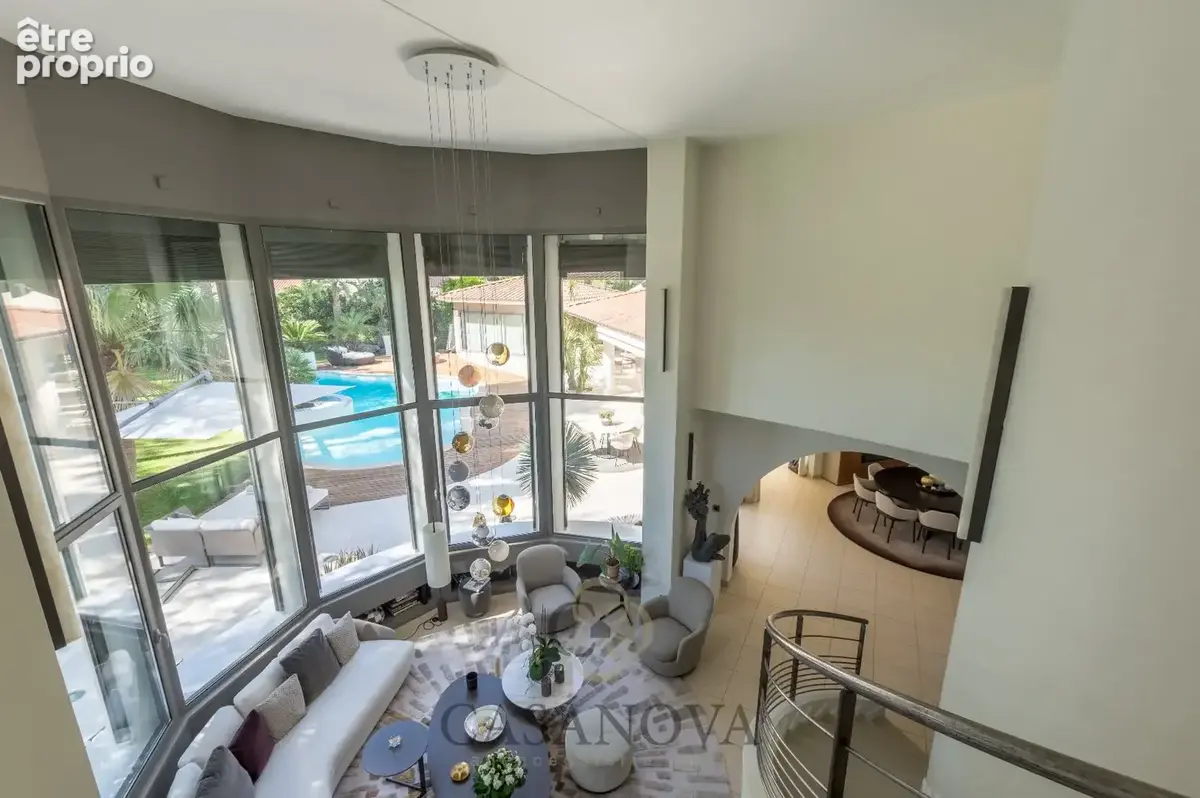Co-exclusivité. Villa d'Exception au Cur d'un Domaine Prisé - photo 9