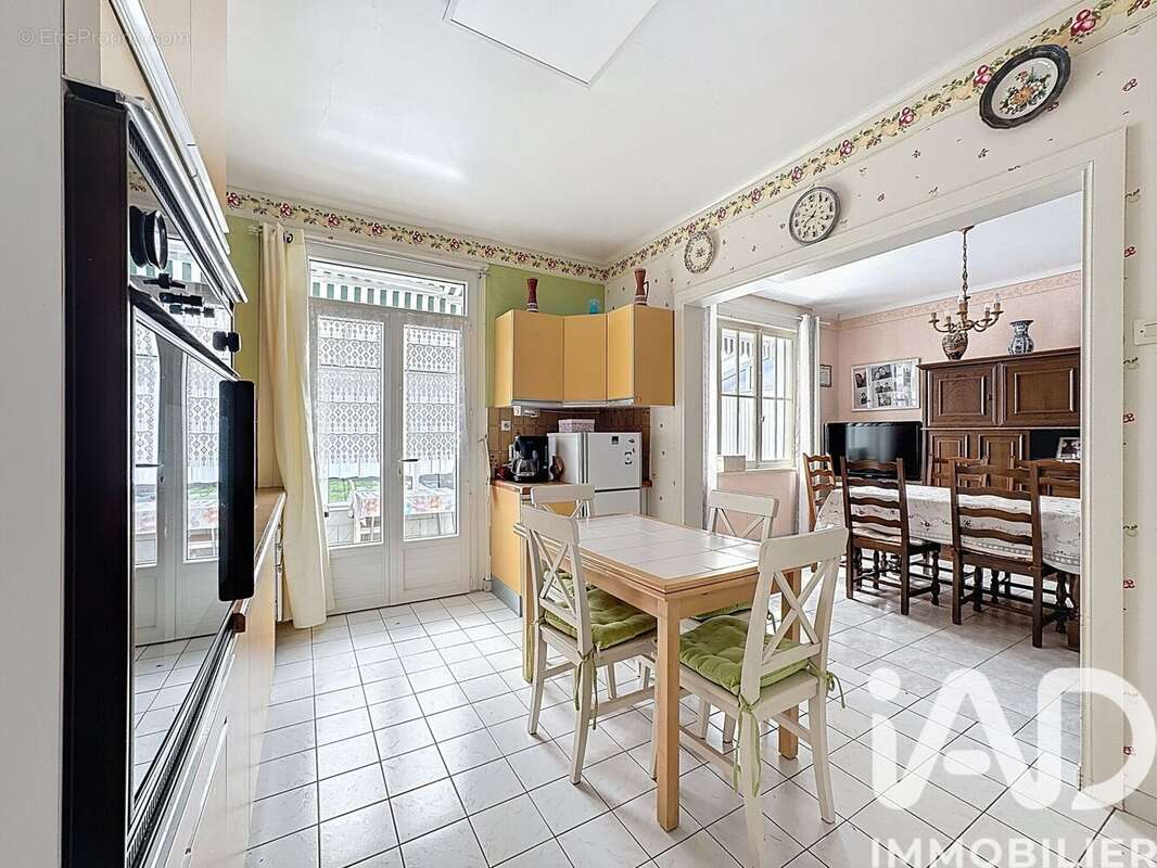 Photo 2 - Maison à LE PORTEL