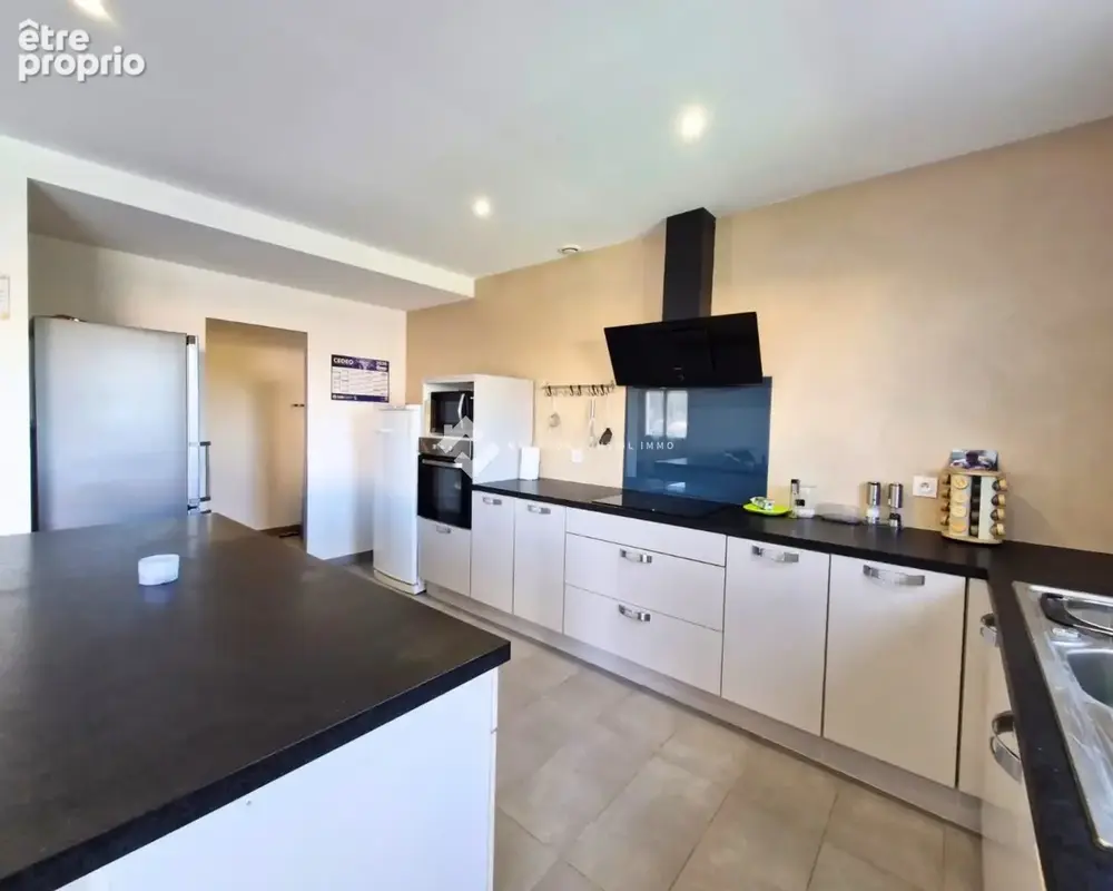 Maison 5 pièces 112 m² à vendre à Corbere-Les-Cabanes (66130) - photo 5