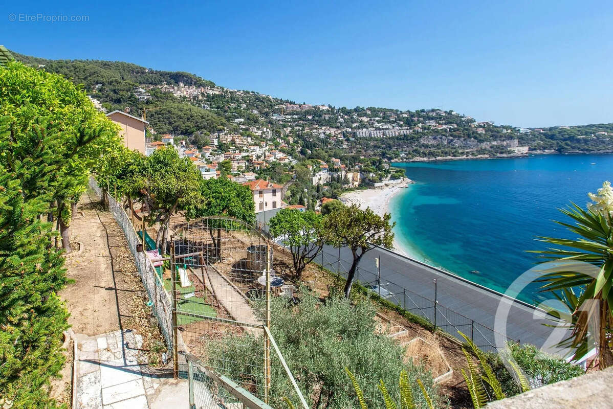 Autre à ROQUEBRUNE-CAP-MARTIN