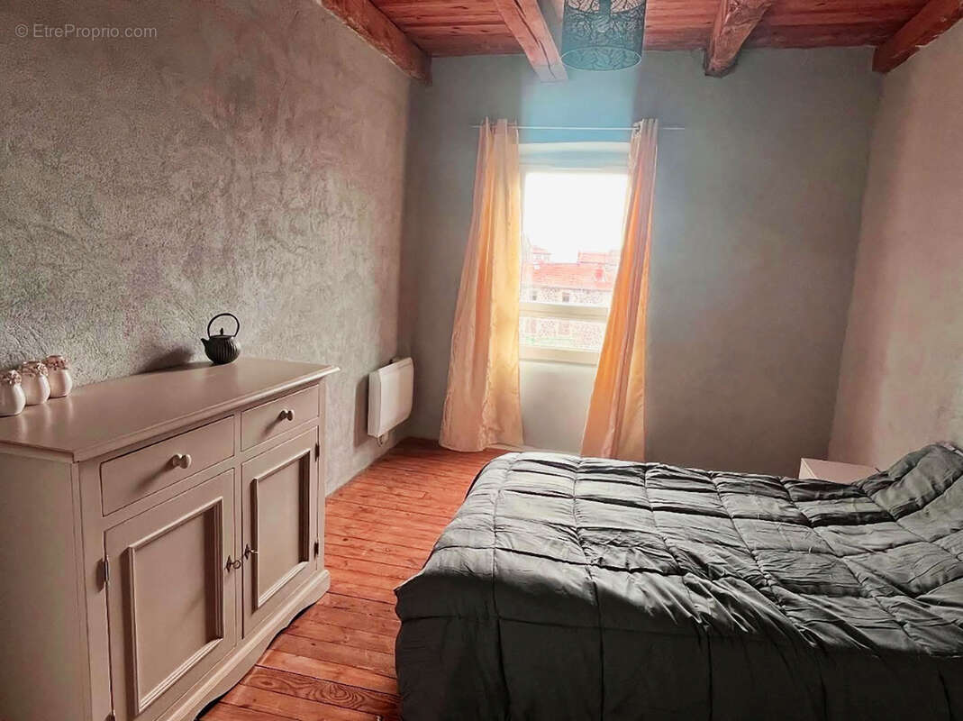 Commerce à COSTAROS