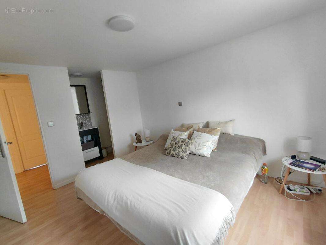 Maison à LE CELLIER