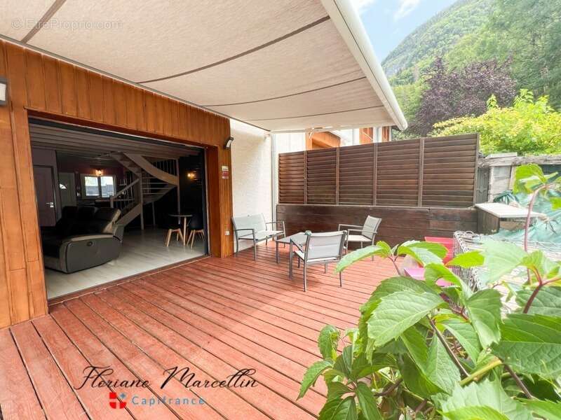 Maison à BONNEVILLE