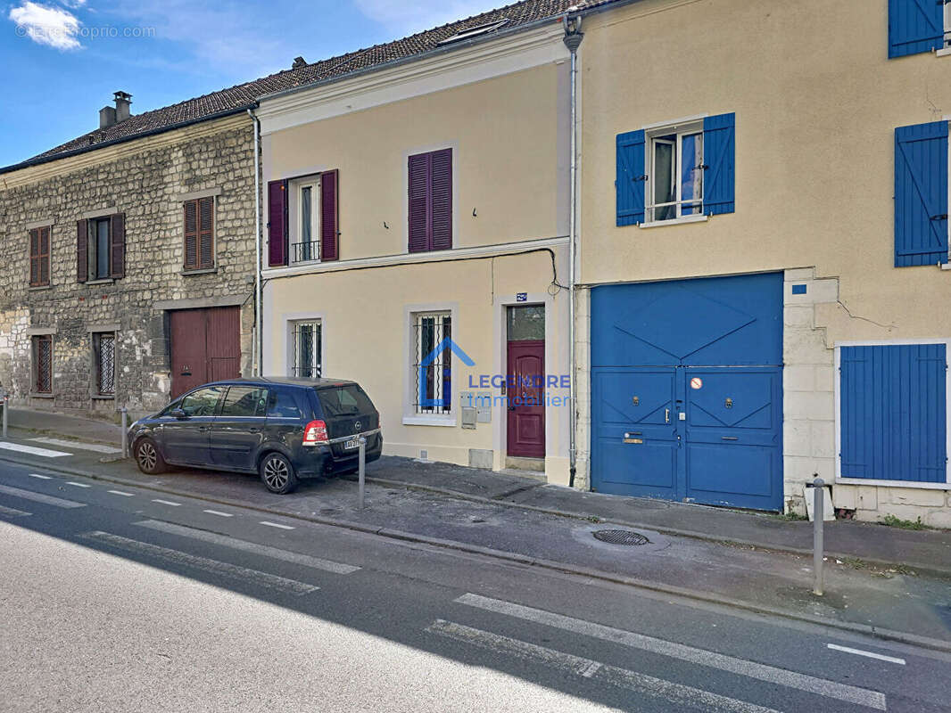 Appartement à SAINT-OUEN-L'AUMONE