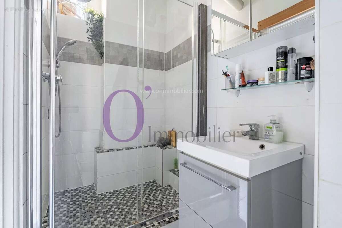 Appartement à PARIS-11E