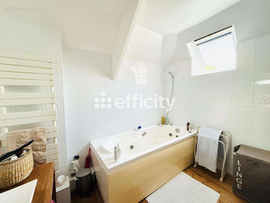 Maison 200 m² à Chatillon  - photo 20
