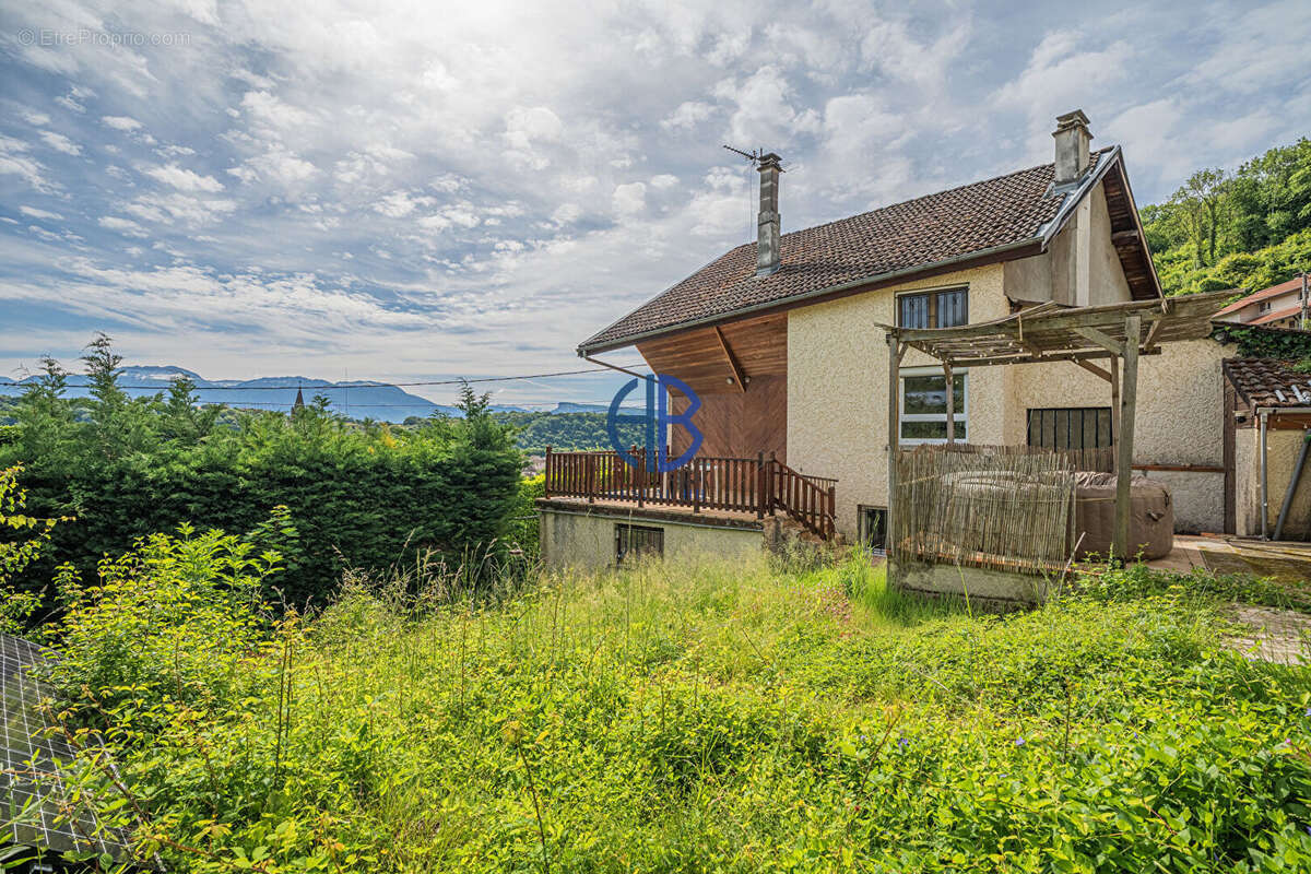 Maison à RENAGE