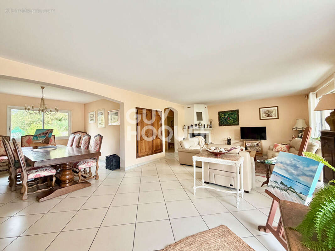 Maison à GUJAN-MESTRAS