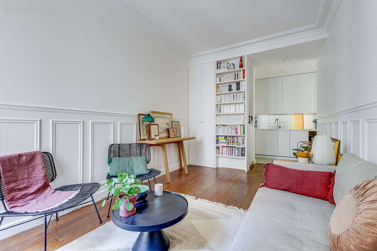 Appartement à PARIS-18E