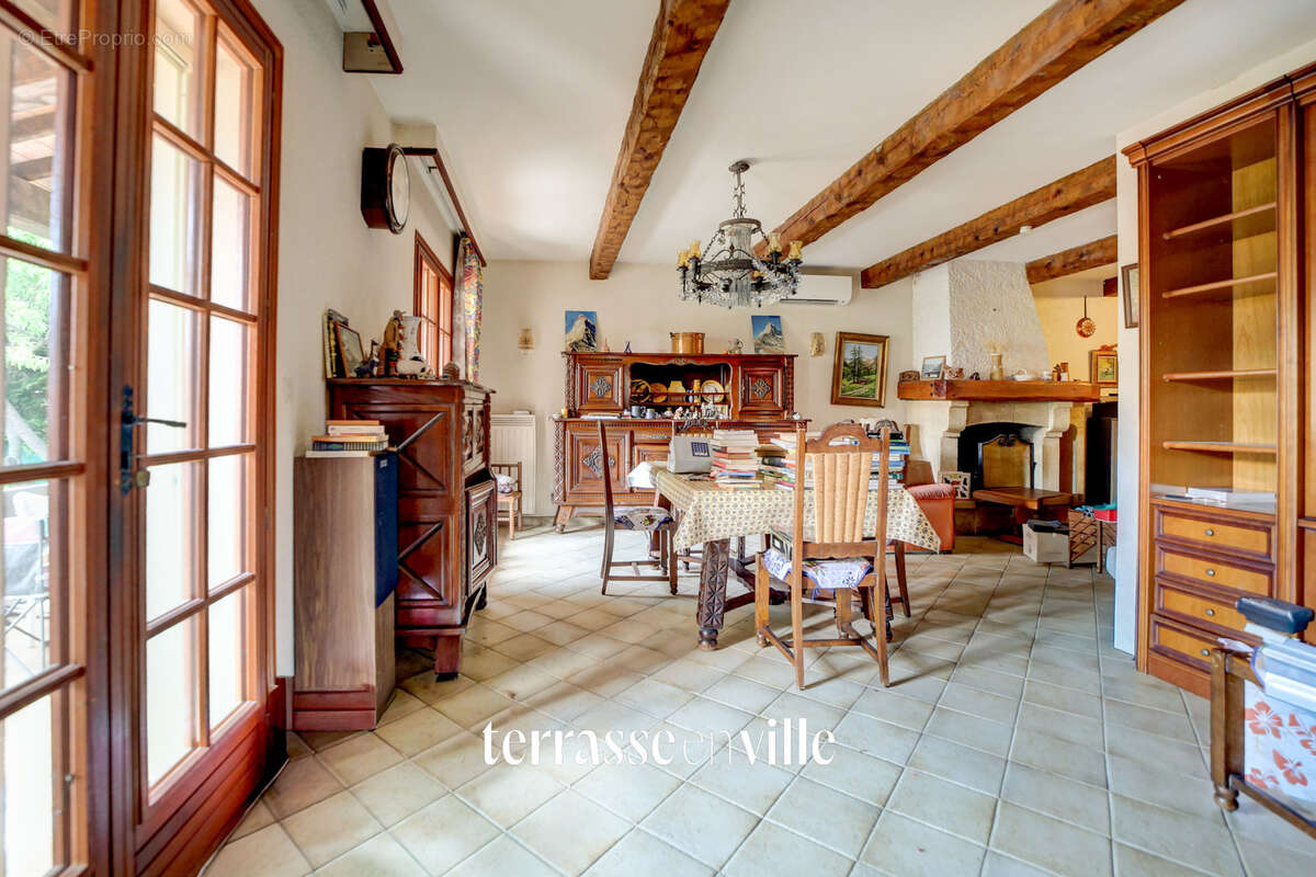 Saint cyr sur mer - super baumelles - maison t5 - proche mer - garage - 715000€ - photo 9