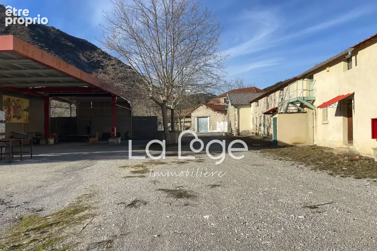 Commerce 1 238 m² à vendre à Aspres-Sur-Buech (05140) - photo 7