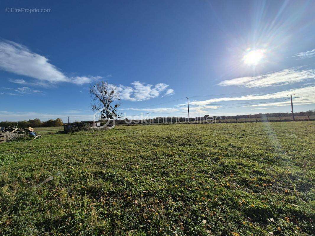 Maison à VILLIERS-AU-BOUIN