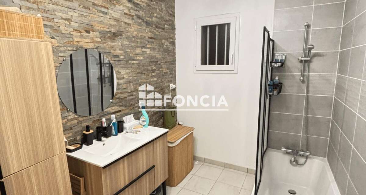 Maison à CINQ-MARS-LA-PILE