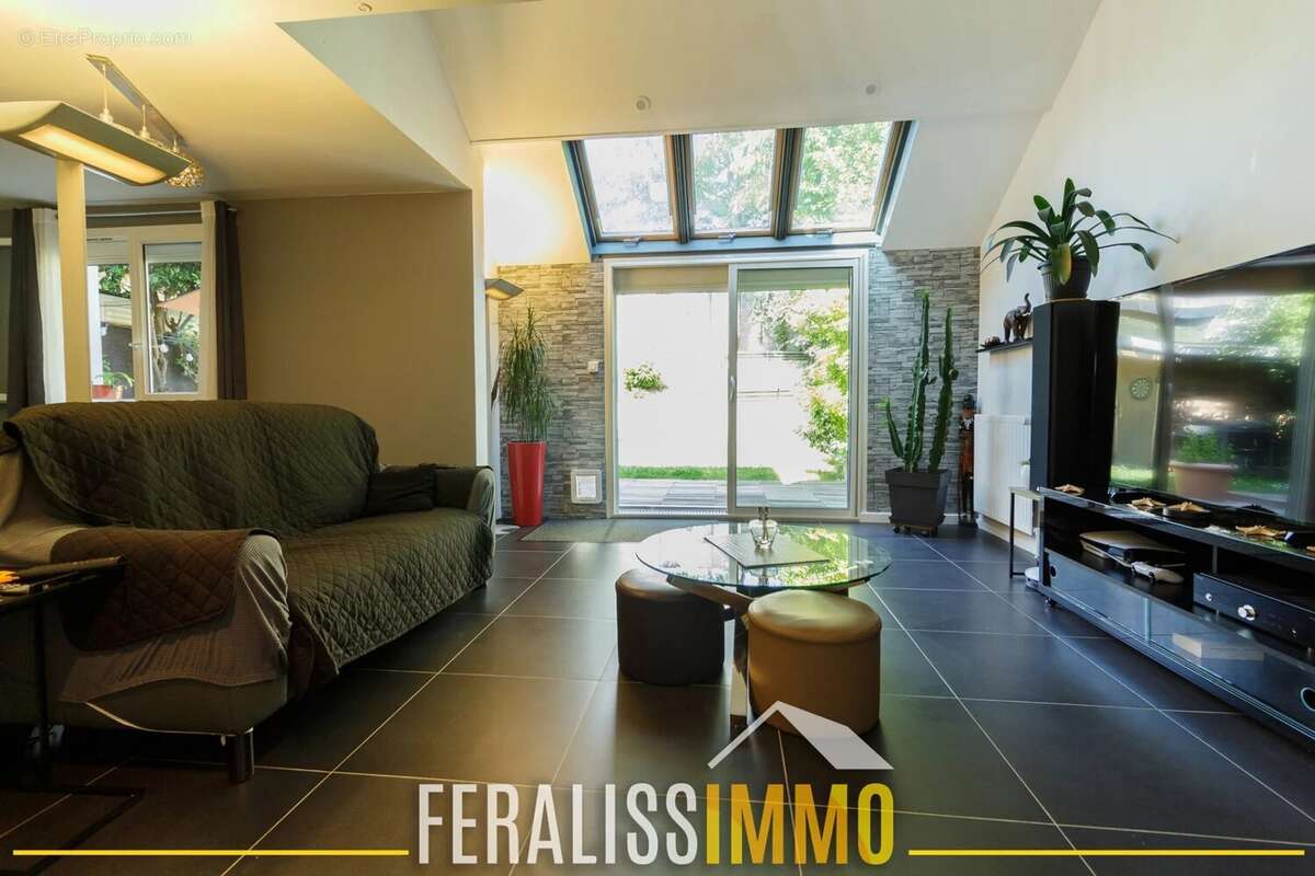 Maison à CERGY