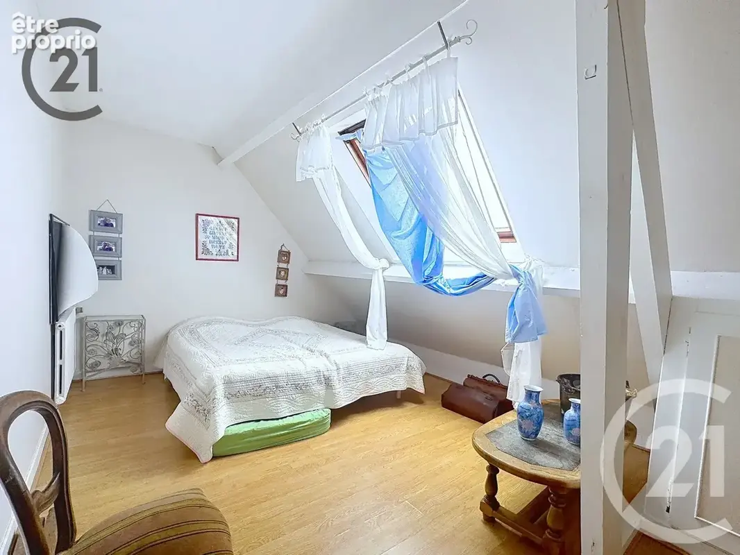 Maison 127 m² à Provins  - photo 9