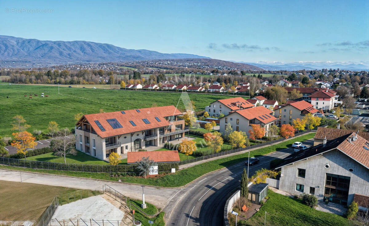 Appartement à VERSONNEX