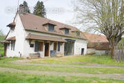 Maison à CHAROLLES