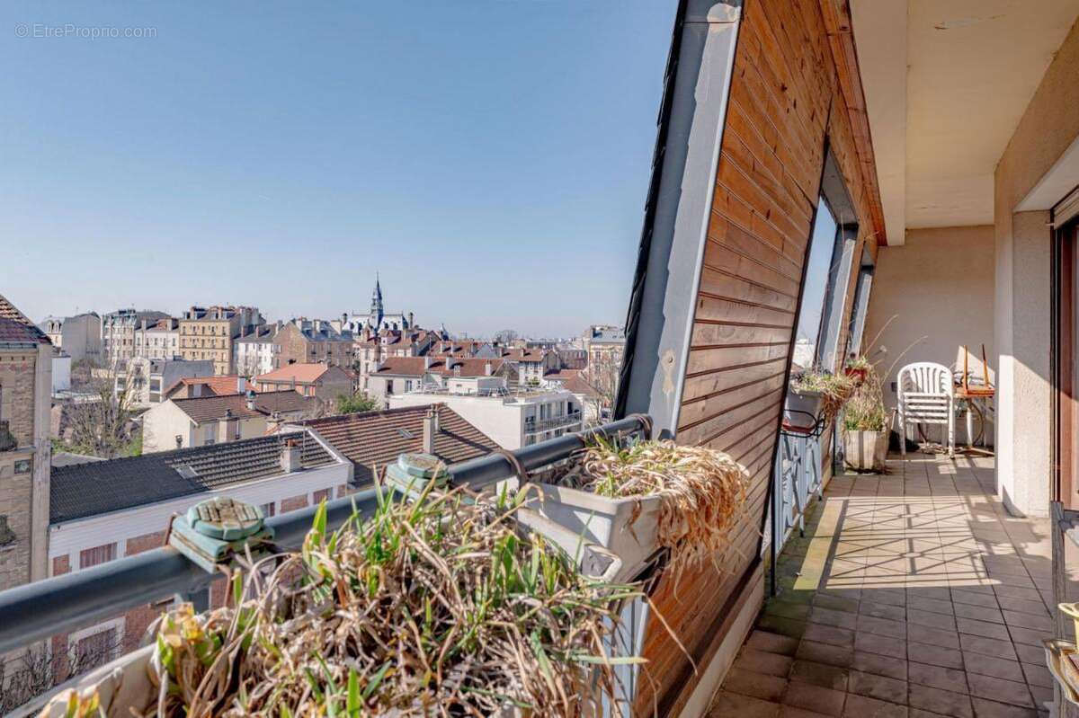 Appartement à LE RAINCY