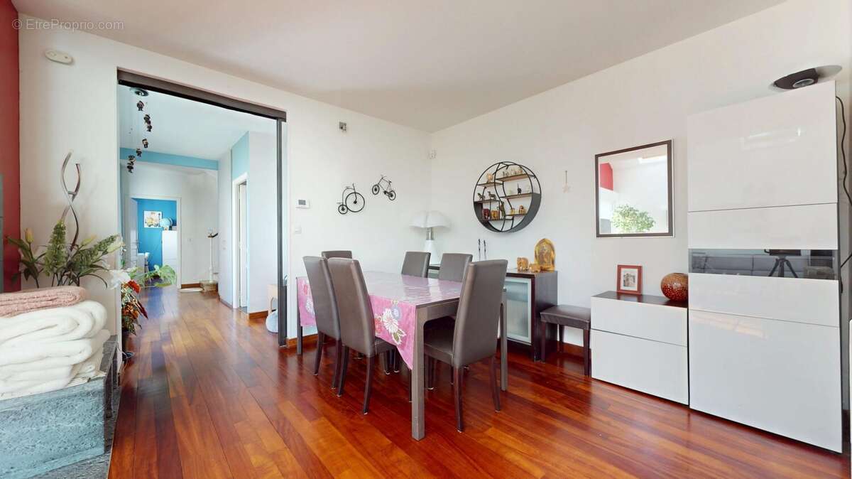 Maison à SAINT-MAUR-DES-FOSSES