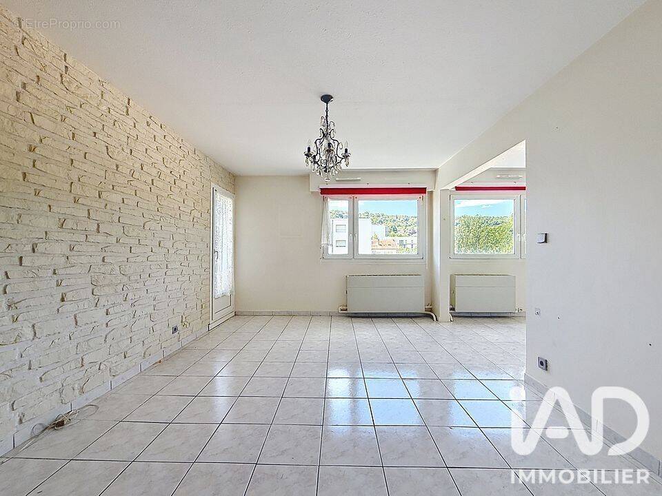 Photo 1 - Appartement à CHAMPIGNEULLES