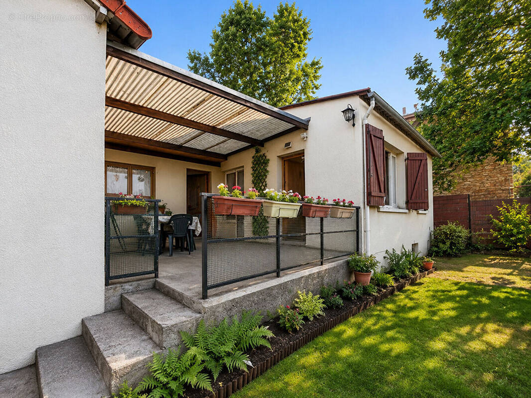 Maison à VILLEBON-SUR-YVETTE