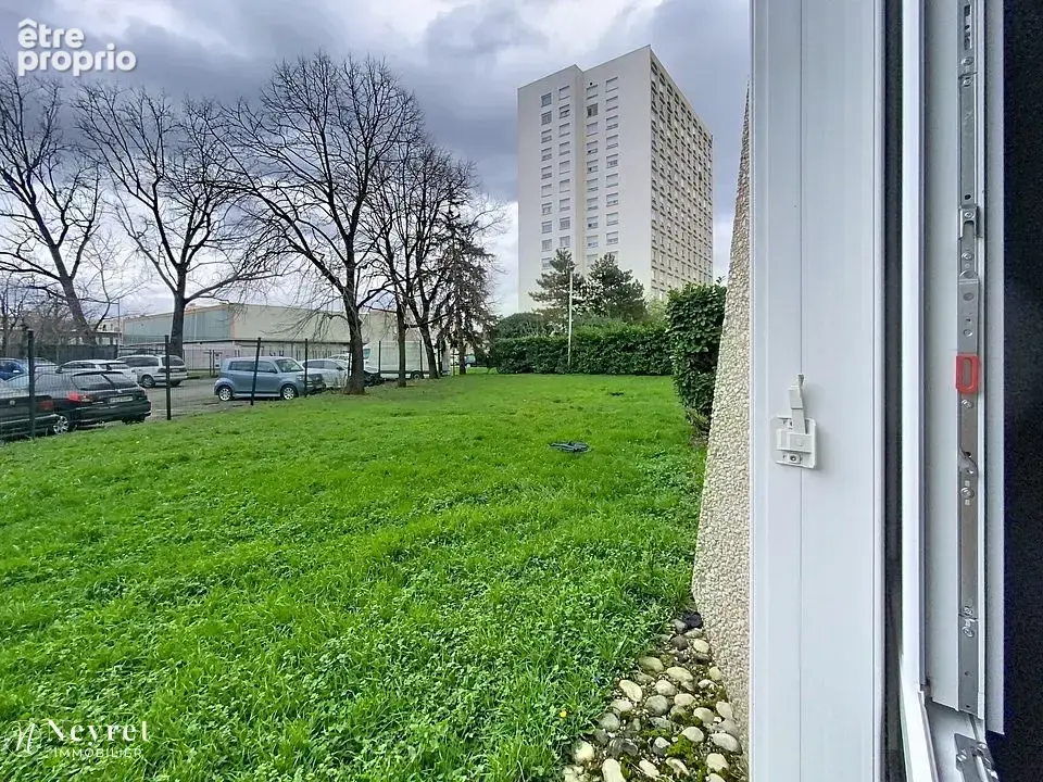 T1 clé en main -40 m2 - LYON 8 - Idéal investisseur ou primo accédant - photo 9